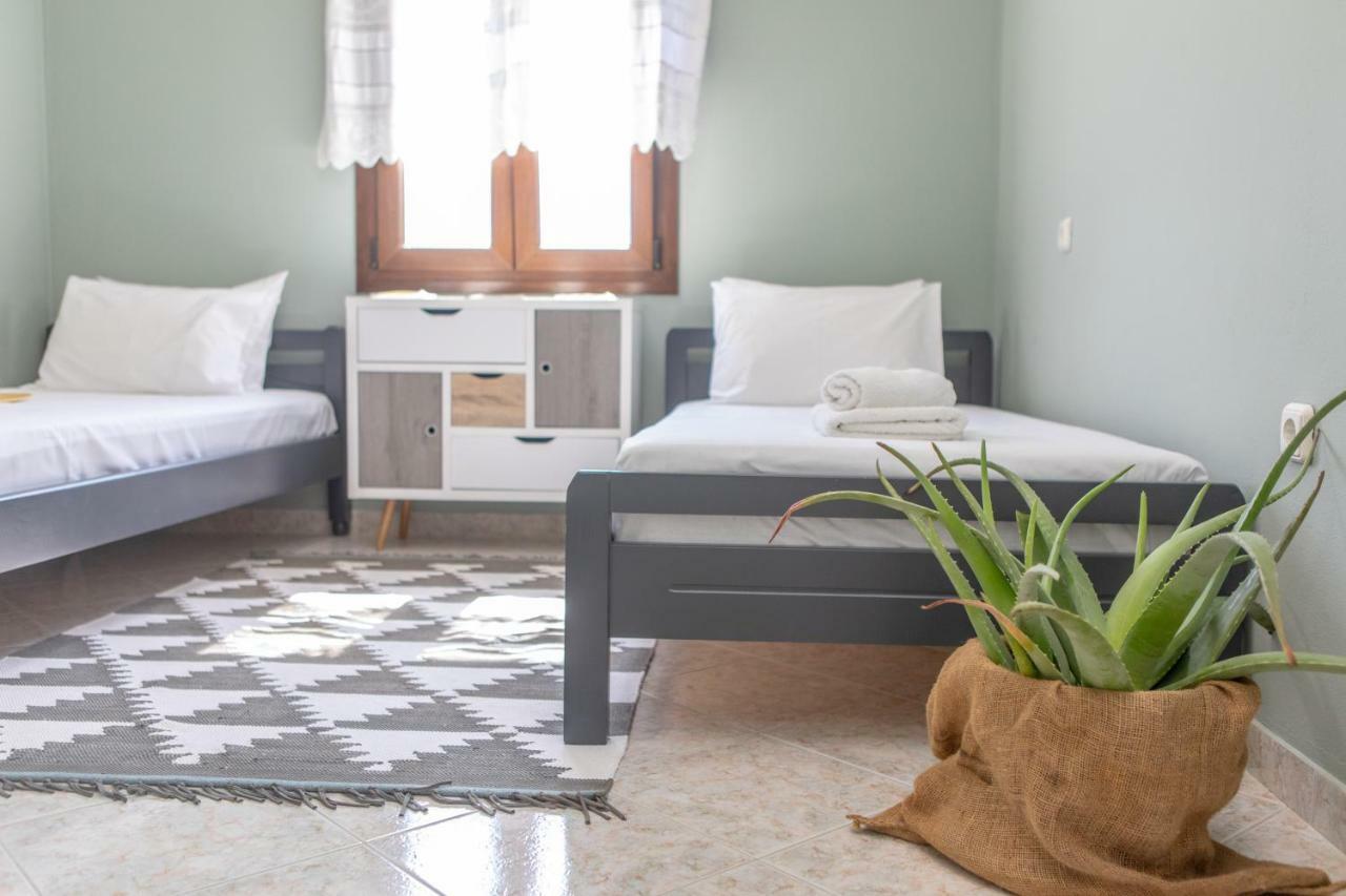 Naxos View Apartment Glinado Naxos ภายนอก รูปภาพ
